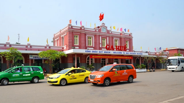 Pick up at the train &
bus station