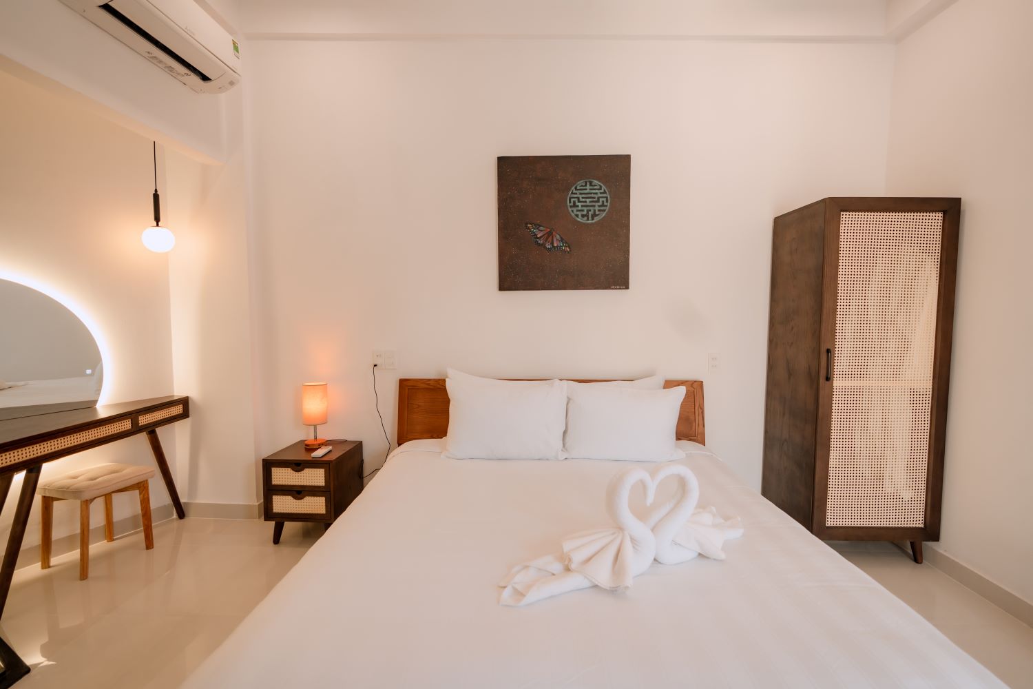 Deluxe Double Garden View Room